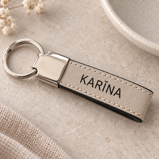 Pendant with name | Beige